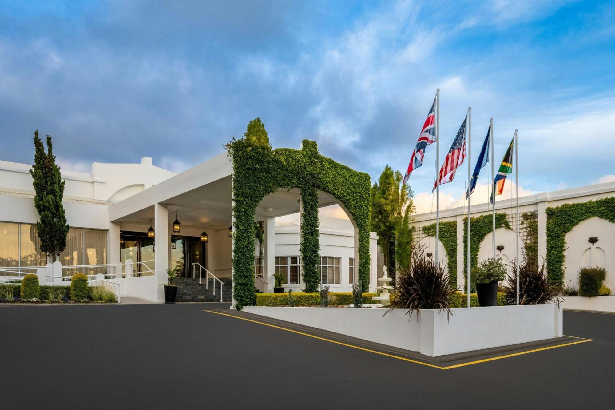 Lord Charles Hotel, Somerset West, A Tribute Portfolio Hotel Exterior photo